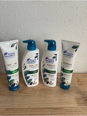 Head & Shoulders Supreme Nourishing Shampoo & Conditioner Lot Of 2 Bottles Each
